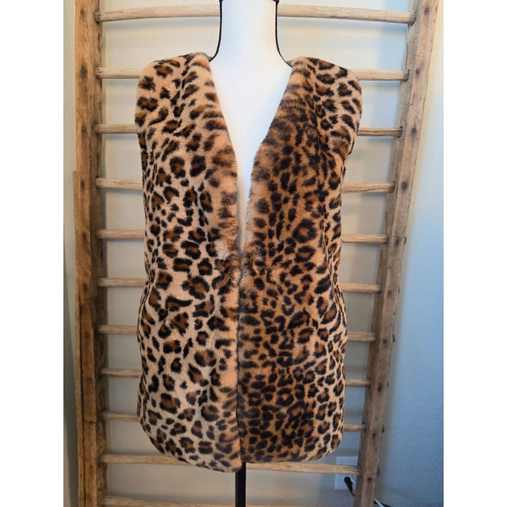 AILUBAODAN Leopard Faux Fur Vest Medium Animal Print Lined Y2K Glam